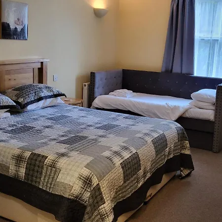 Inn The Royal